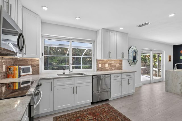 2920 NE 52ND Street, Fort Lauderdale, FL 33308