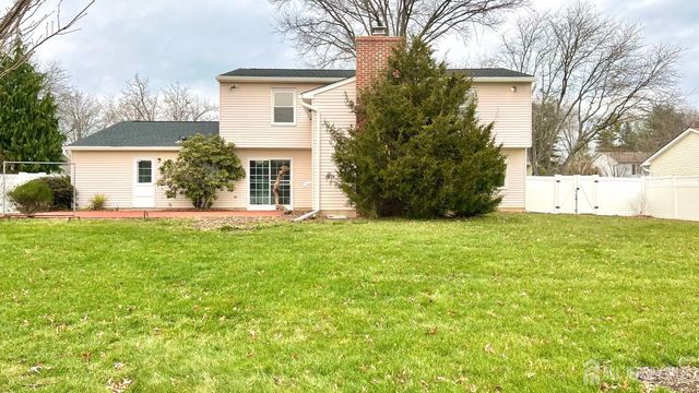 31 Groendyke Lane, Plainsboro, NJ 08536