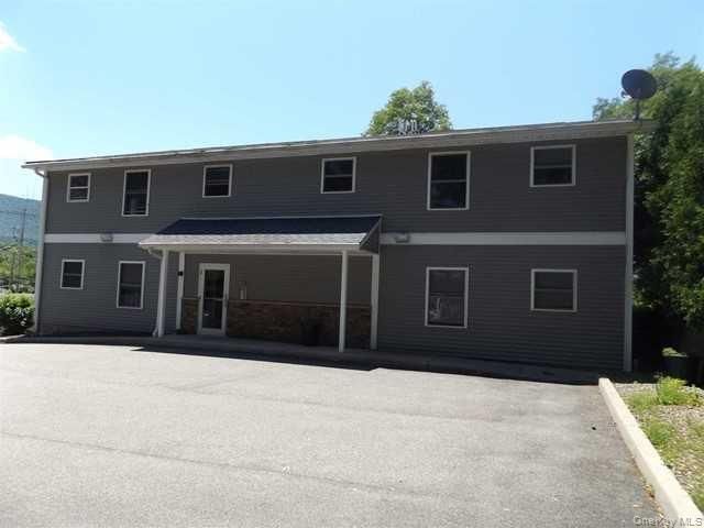 4 STATE Street 6, Beacon, NY 12508