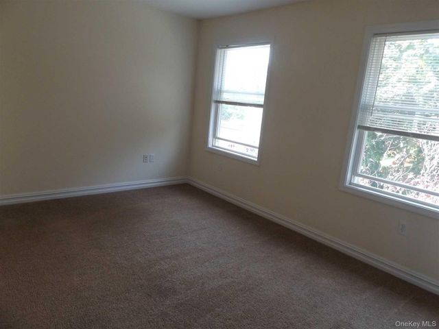 4 STATE Street 6, Beacon, NY 12508