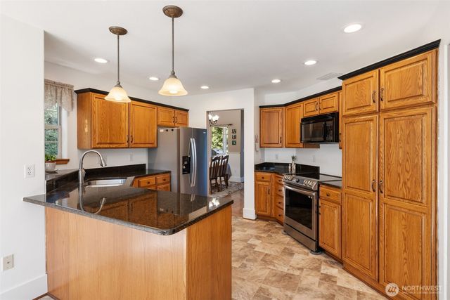 308 Brockway Road, Chehalis, WA 98532
