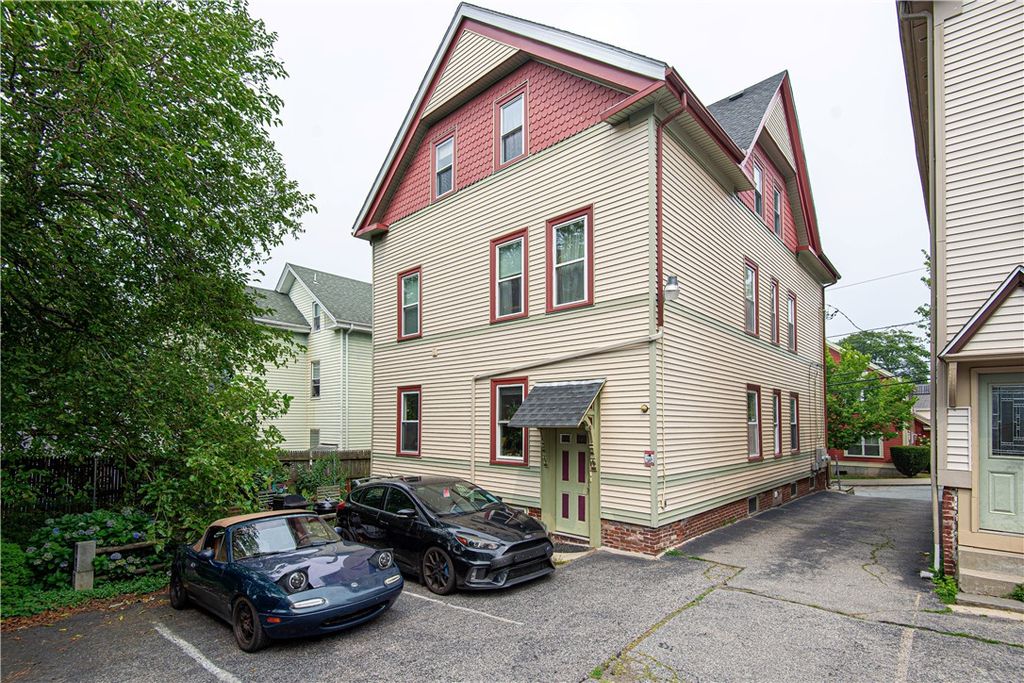 125 Pleasant Street, Providence, RI 02906