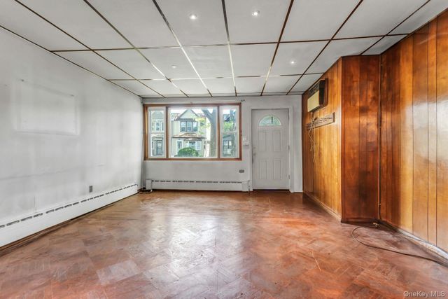 69-28 66th Place, Glendale, NY 11385