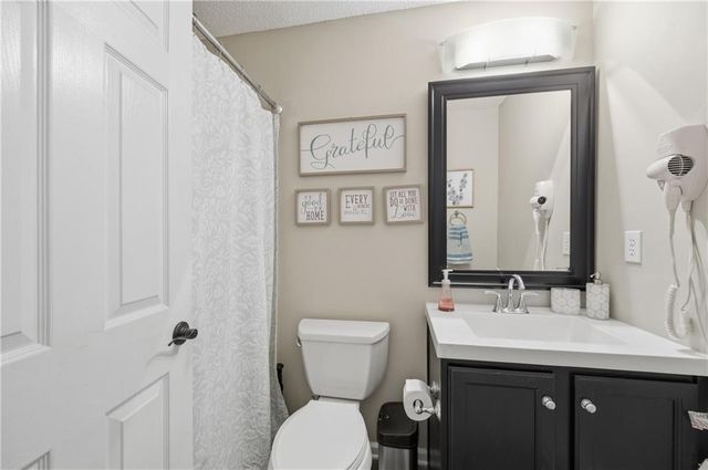 20 Miners SE Point, Acworth, GA 30102