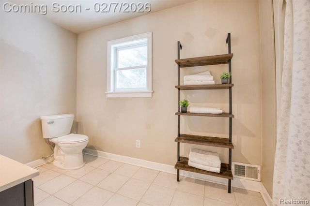 7700 Chamberlin Road, Dexter, MI 48130