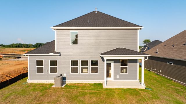 3919 Trinity Woods Rd, Columbia, TN 38401