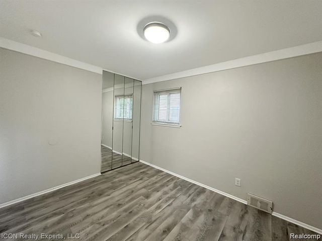 4236 Joliet Avenue, Warren, MI 48091