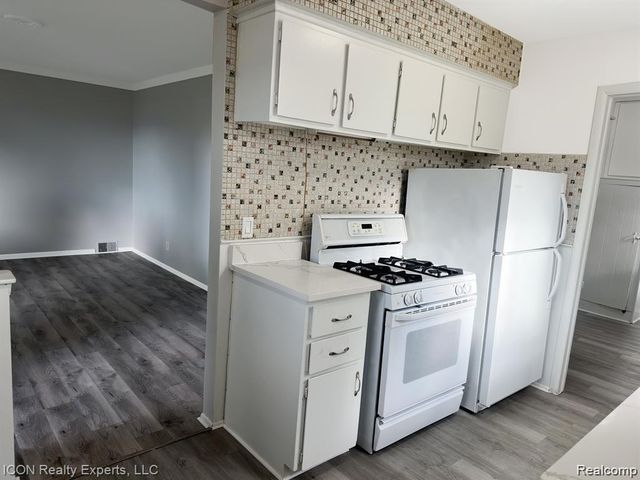 4236 Joliet Avenue, Warren, MI 48091