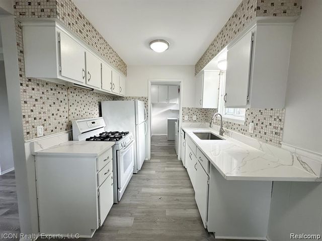 4236 Joliet Avenue, Warren, MI 48091