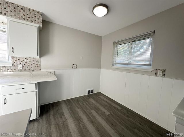 4236 Joliet Avenue, Warren, MI 48091