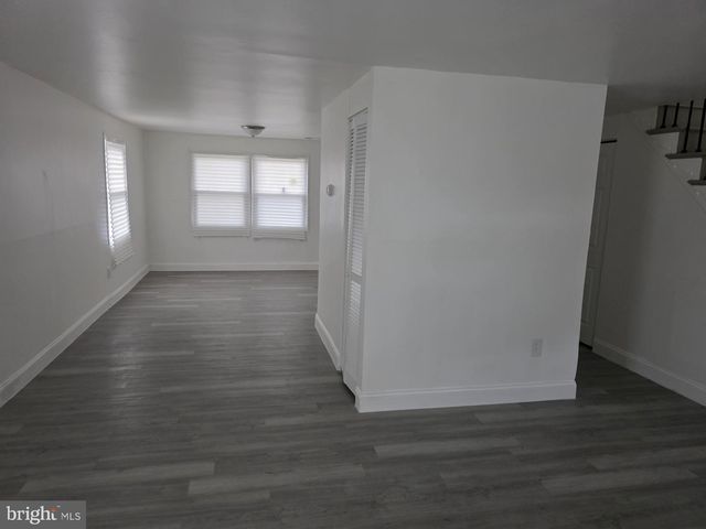 7630 ALLENDALE DR, Hyattsville, MD 20785