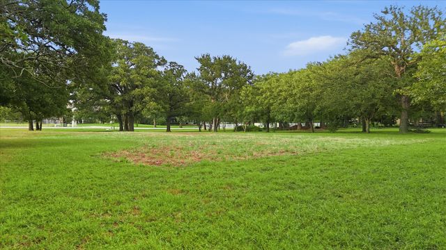 3694 Green Meadow Lane, Flower Mound, TX 75022