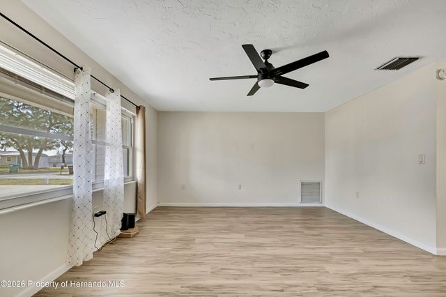 6 James Court, Beverly Hills, FL 34465