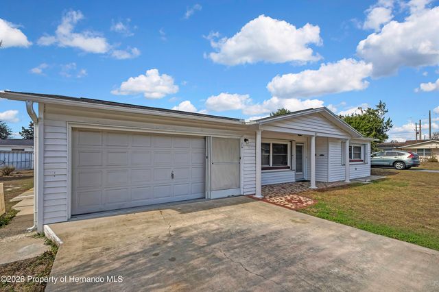 6 James Court, Beverly Hills, FL 34465