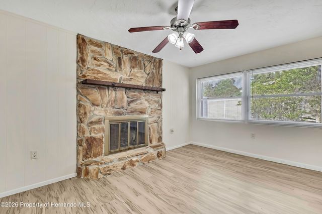 6 James Court, Beverly Hills, FL 34465