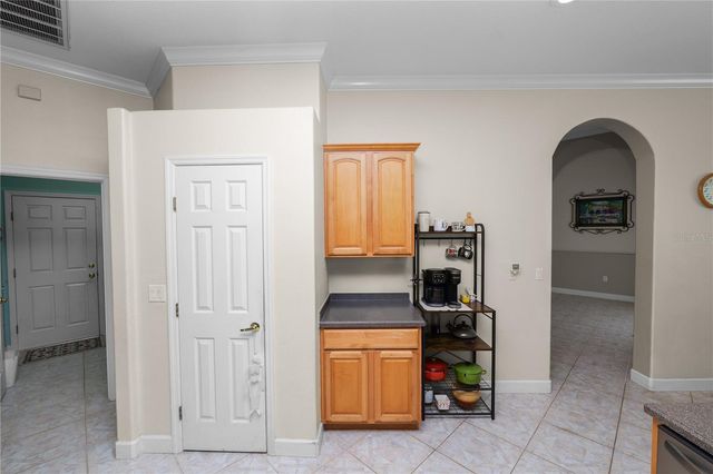 6756 HARTSWORTH DRIVE, Lakeland, FL 33813