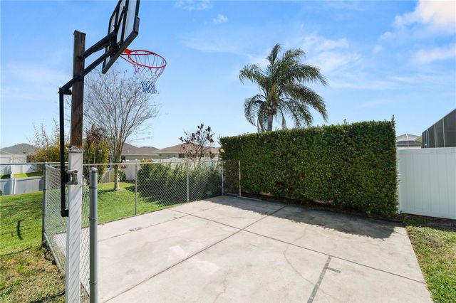 6756 HARTSWORTH DRIVE, Lakeland, FL 33813