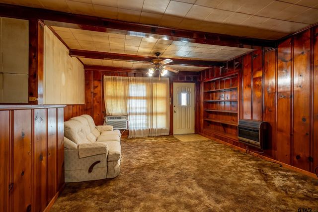 15621 FM 849, Lindale, TX 75771