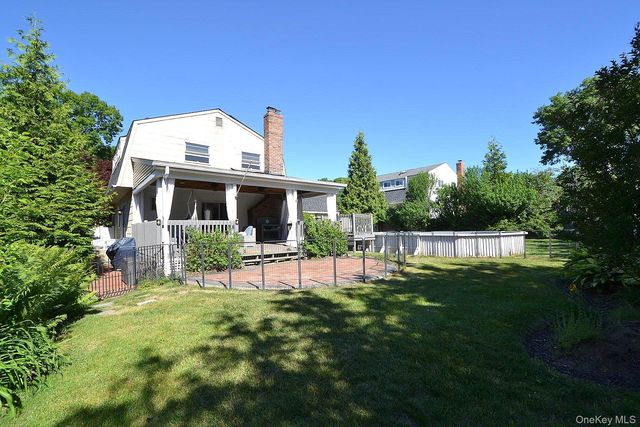 17 Wade Drive, Lake Grove, NY 11755