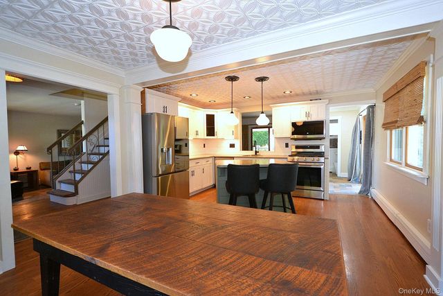 17 Wade Drive, Lake Grove, NY 11755