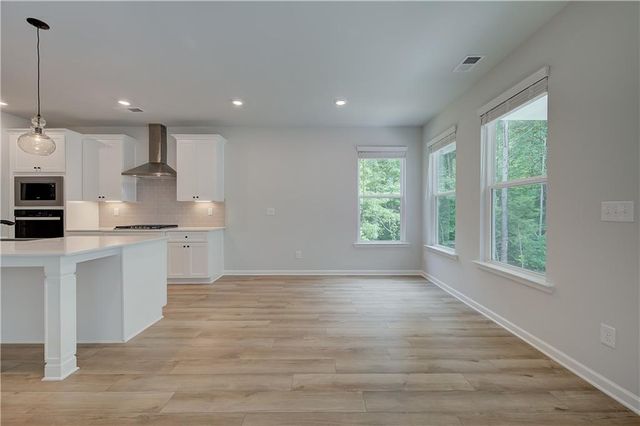 255 Linford Drive, Locust Grove, GA 30248