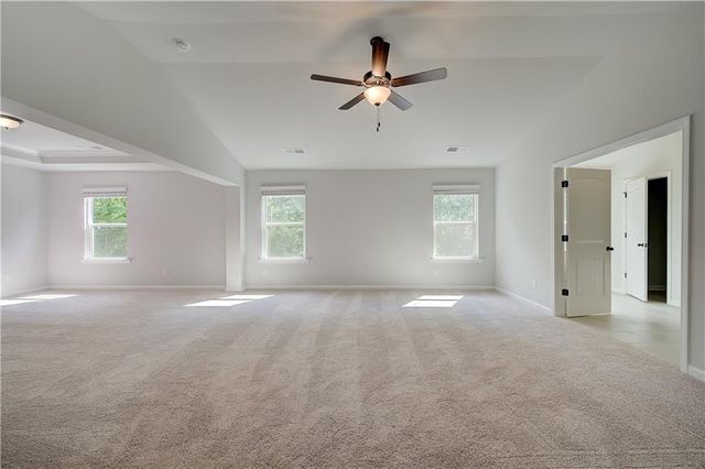 255 Linford Drive, Locust Grove, GA 30248