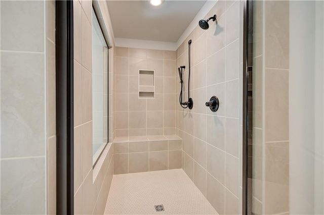 255 Linford Drive, Locust Grove, GA 30248