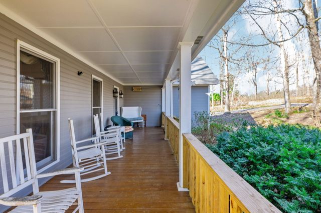 2922 Kell Road, Signal Mountain, TN 37377