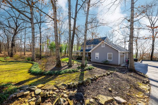2922 Kell Road, Signal Mountain, TN 37377