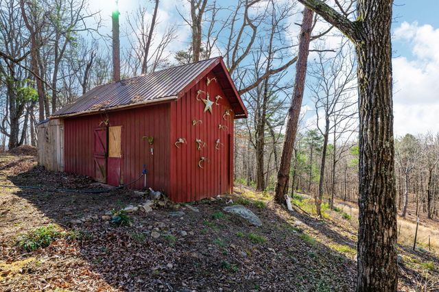 2922 Kell Road, Signal Mountain, TN 37377