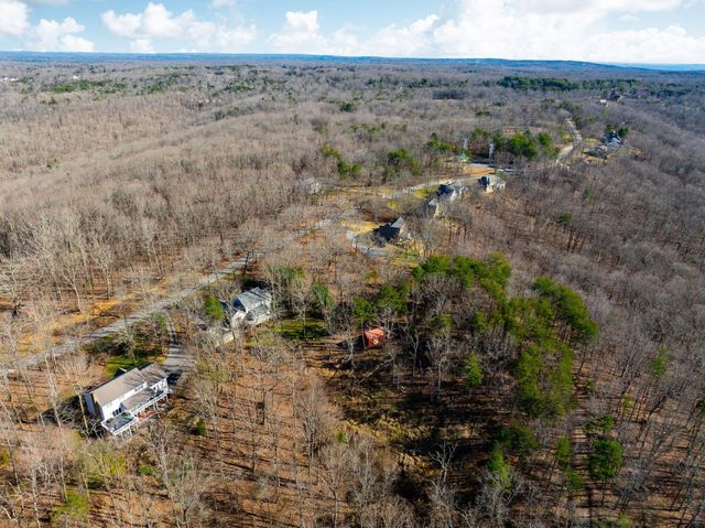 2922 Kell Road, Signal Mountain, TN 37377