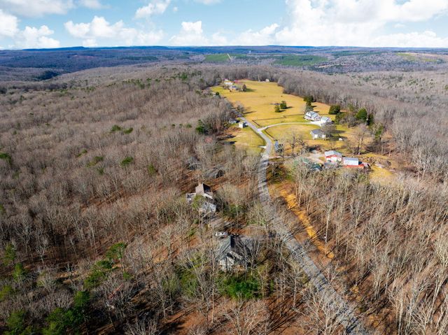 2922 Kell Road, Signal Mountain, TN 37377