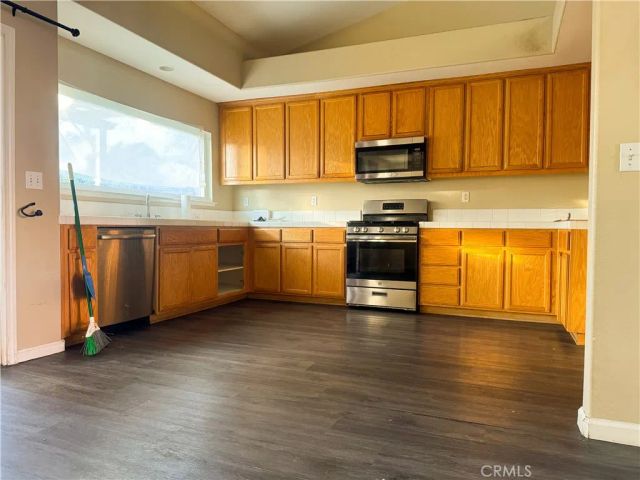 5421 Etherington Court, Riverbank, CA 95367