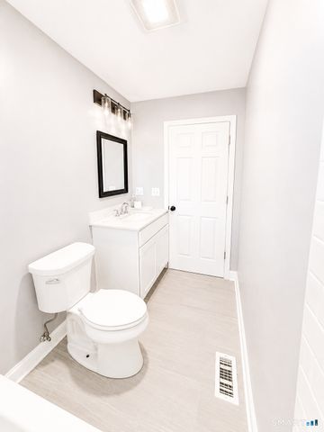 59 Midland Road, Waterbury, CT 06705