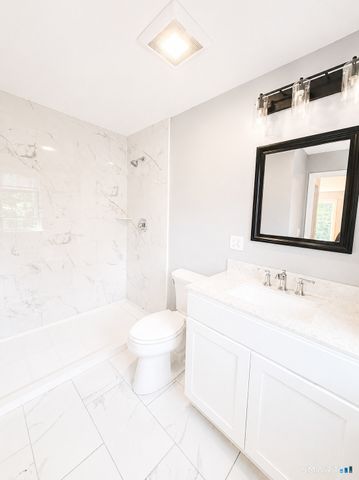 59 Midland Road, Waterbury, CT 06705