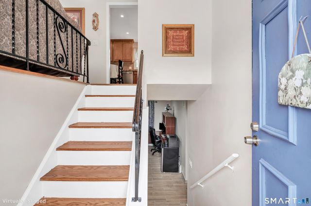 7 Three Partners Road, Danbury, CT 06811