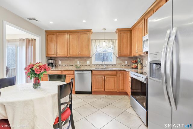 7 Three Partners Road, Danbury, CT 06811