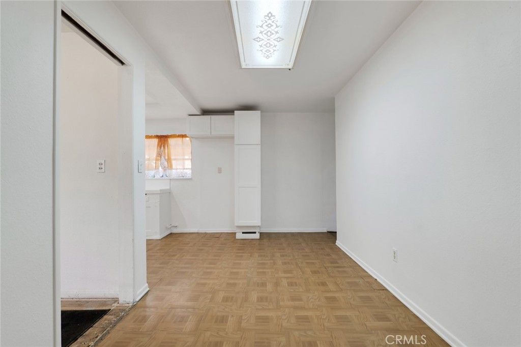 Image 10 of property listing at 1424 Griffith Street, San Fernando, CA 91340