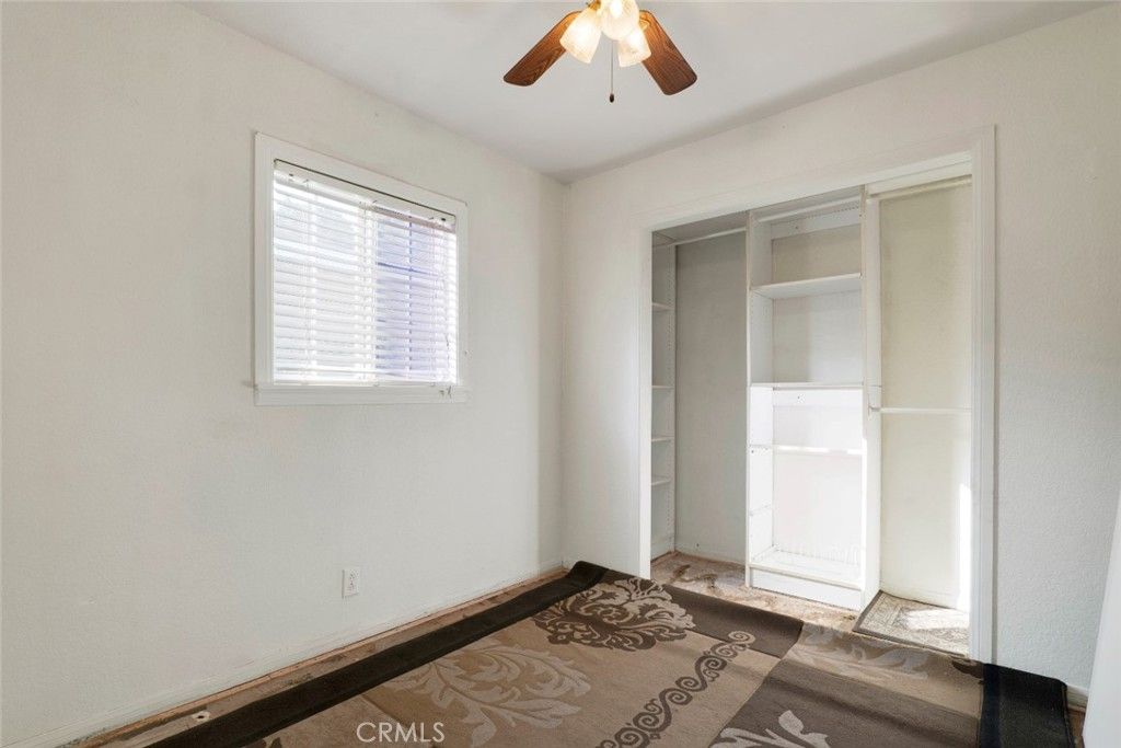 Image 12 of property listing at 1424 Griffith Street, San Fernando, CA 91340