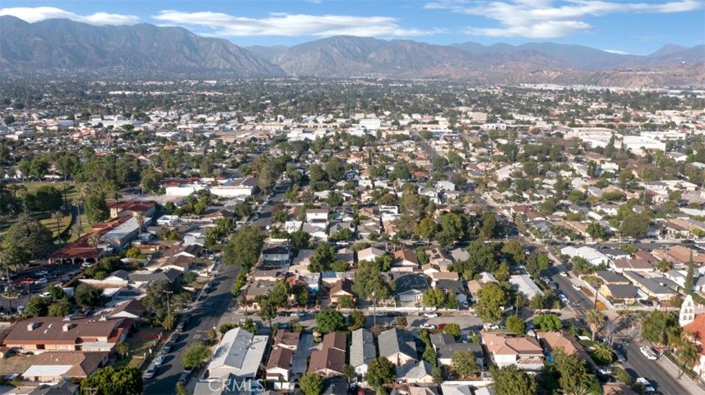 Image 27 of property listing at 1424 Griffith Street, San Fernando, CA 91340