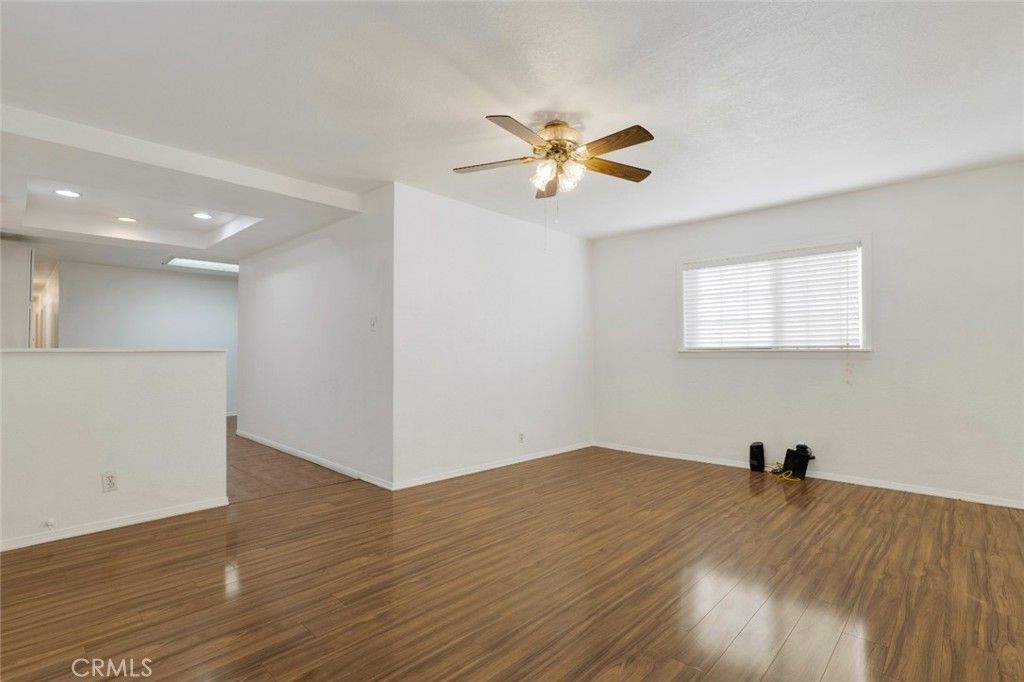 Image 7 of property listing at 1424 Griffith Street, San Fernando, CA 91340