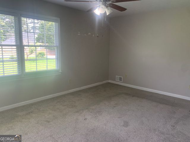 832 S Deshon Road, Lithonia, GA 30058