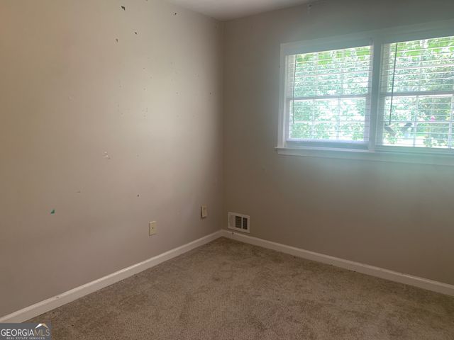 832 S Deshon Road, Lithonia, GA 30058
