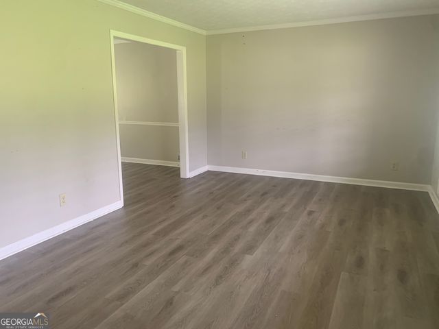 832 S Deshon Road, Lithonia, GA 30058