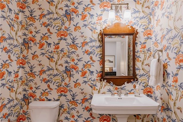 554 Salt Lake Circle, Orange, OH 44022