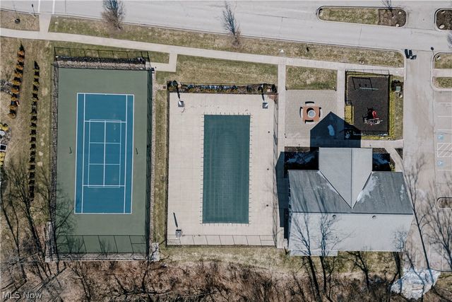 554 Salt Lake Circle, Orange, OH 44022