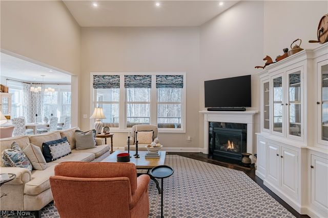 554 Salt Lake Circle, Orange, OH 44022