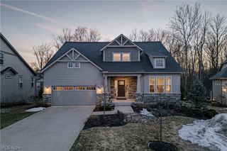 554 Salt Lake Circle, Orange, OH 44022