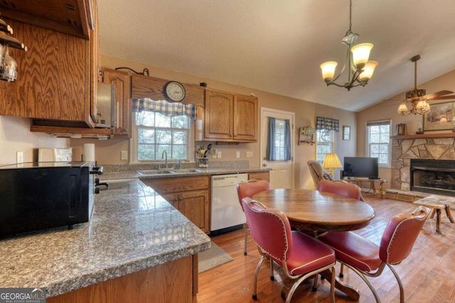 1189 Old Forge Estates, Hiawassee, GA 30546