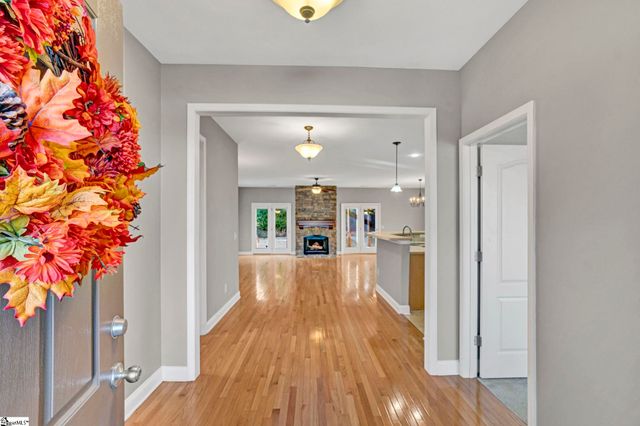 204 Lord Byron Lane, Travelers Rest, SC 29690